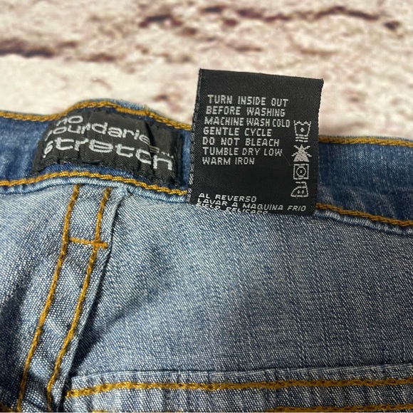 NWT Plus Size Y2K Tie Up Embellished Flare Denim Jeans - Size 24 - Picture 5 of 9